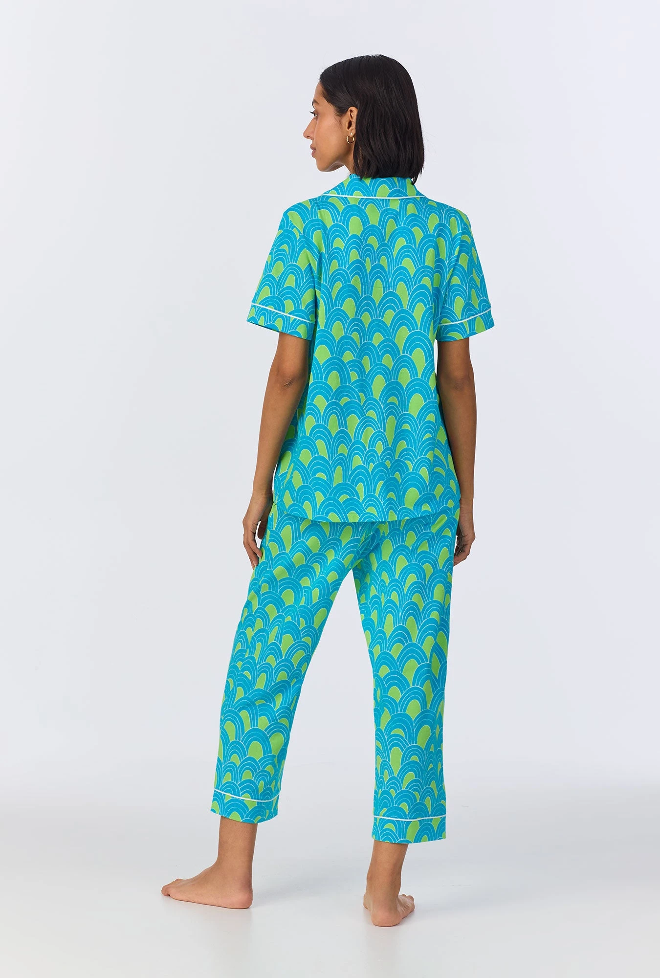 BedHead X Trina Turk Geo Arches Short Sleeve Classic Cropped Stretch Jersey PJ Set 3 BedHead X Trina Turk Geo Arches Short Sleeve Classic Cropped Stretch Jersey PJ Set - Image 3